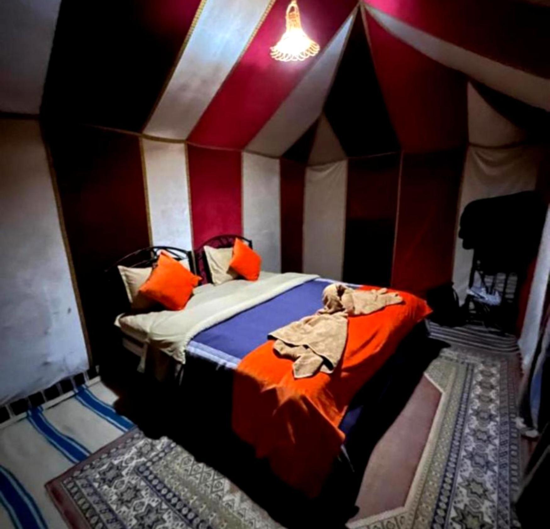 Bedouin Desert Camp Мерцуга Екстериор снимка